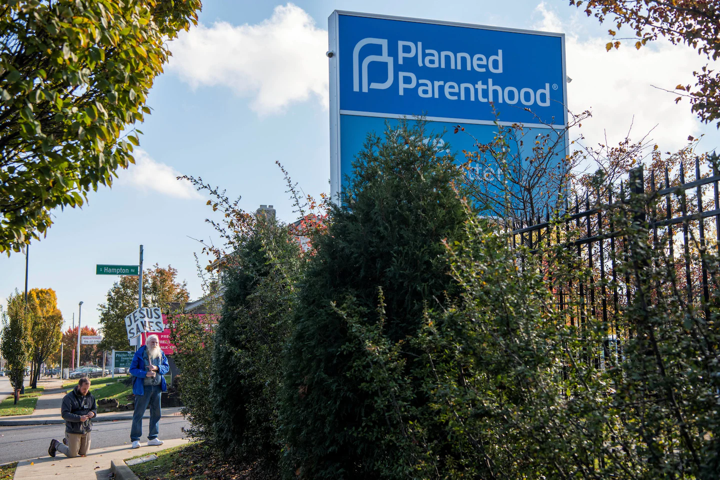planned-parenthood-los-angeles-says-hack-breached-about-400000-patients